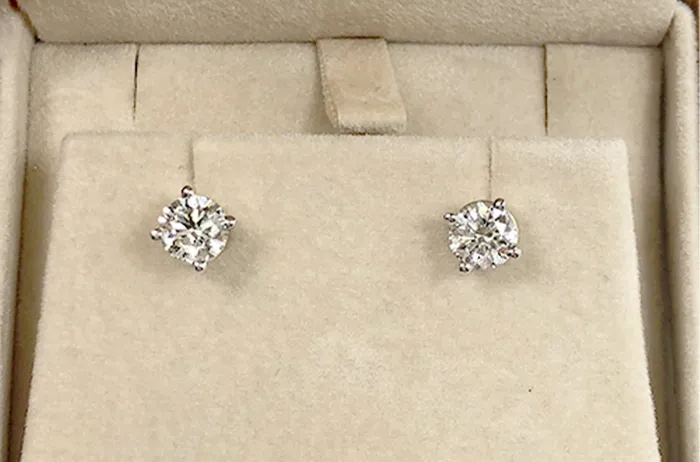 Earrings 141cts Natural Round Diamonds I I1 18kt Gold Studs Albert Hern Earrings