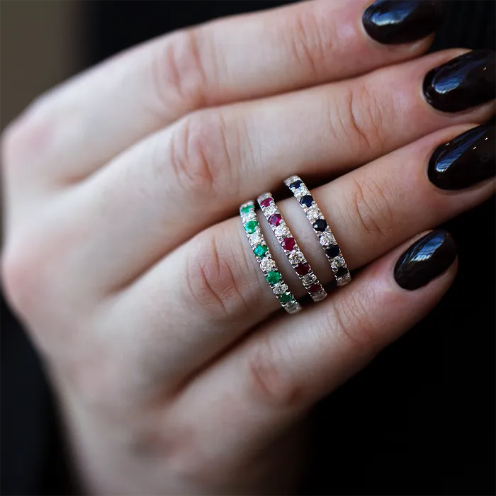 Rings 10kt White Gold 030cttw Diamond and Emerald Womens Band Independent Jewellers
