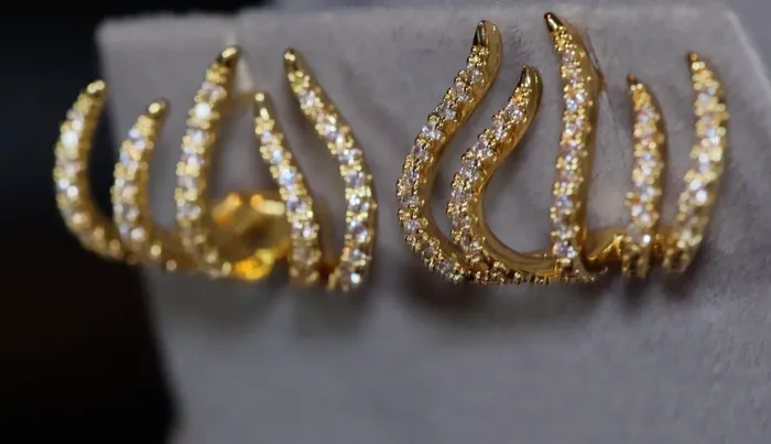 Lab Diamonds London Earrings Womens diamond ear studs gold diamond cuff earrings diamond ear studs womens ear studs