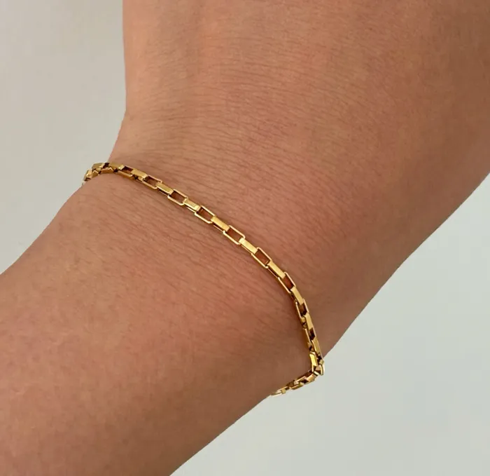 Mai Dsire Bracelets 18K DAINTY GOLD BOX CHAIN BRACELET SAMPLE